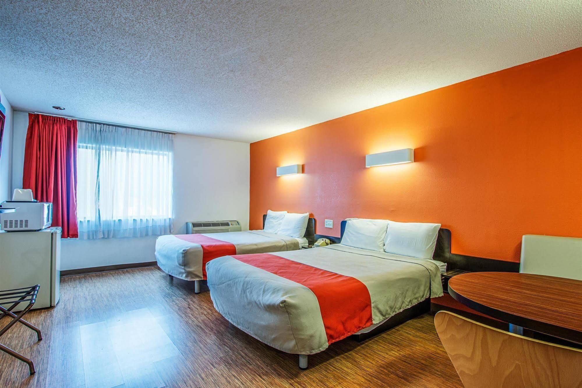 Motel 6-Wisconsin Rapids, Wi Екстер'єр фото