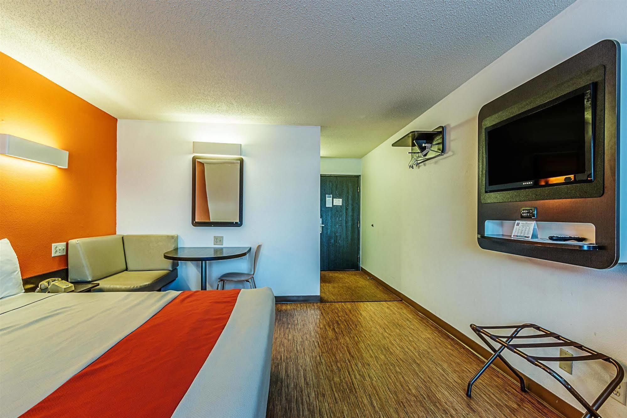 Motel 6-Wisconsin Rapids, Wi Екстер'єр фото