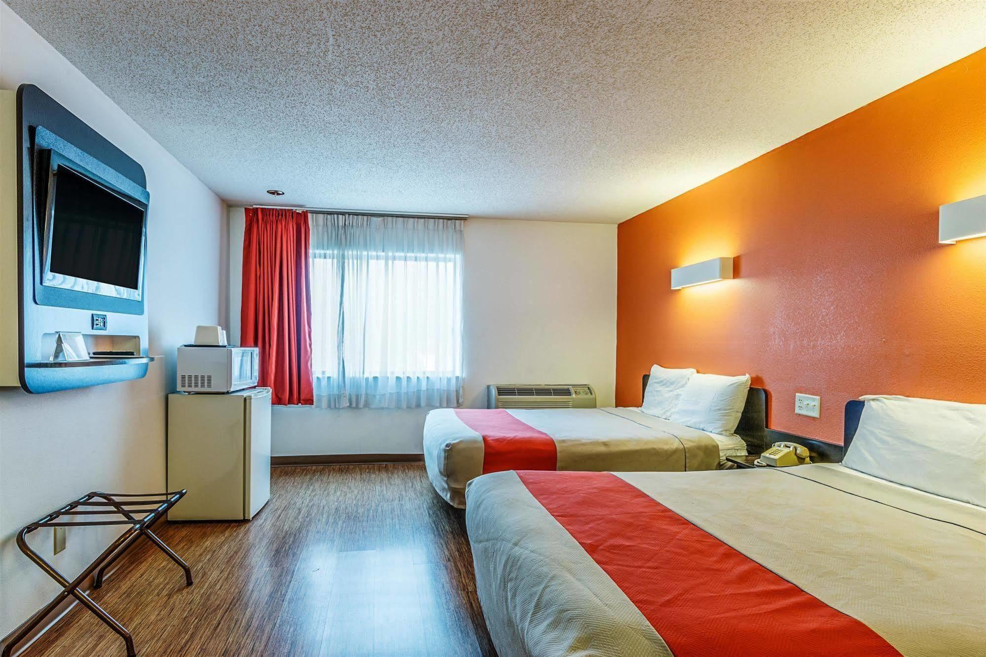 Motel 6-Wisconsin Rapids, Wi Екстер'єр фото